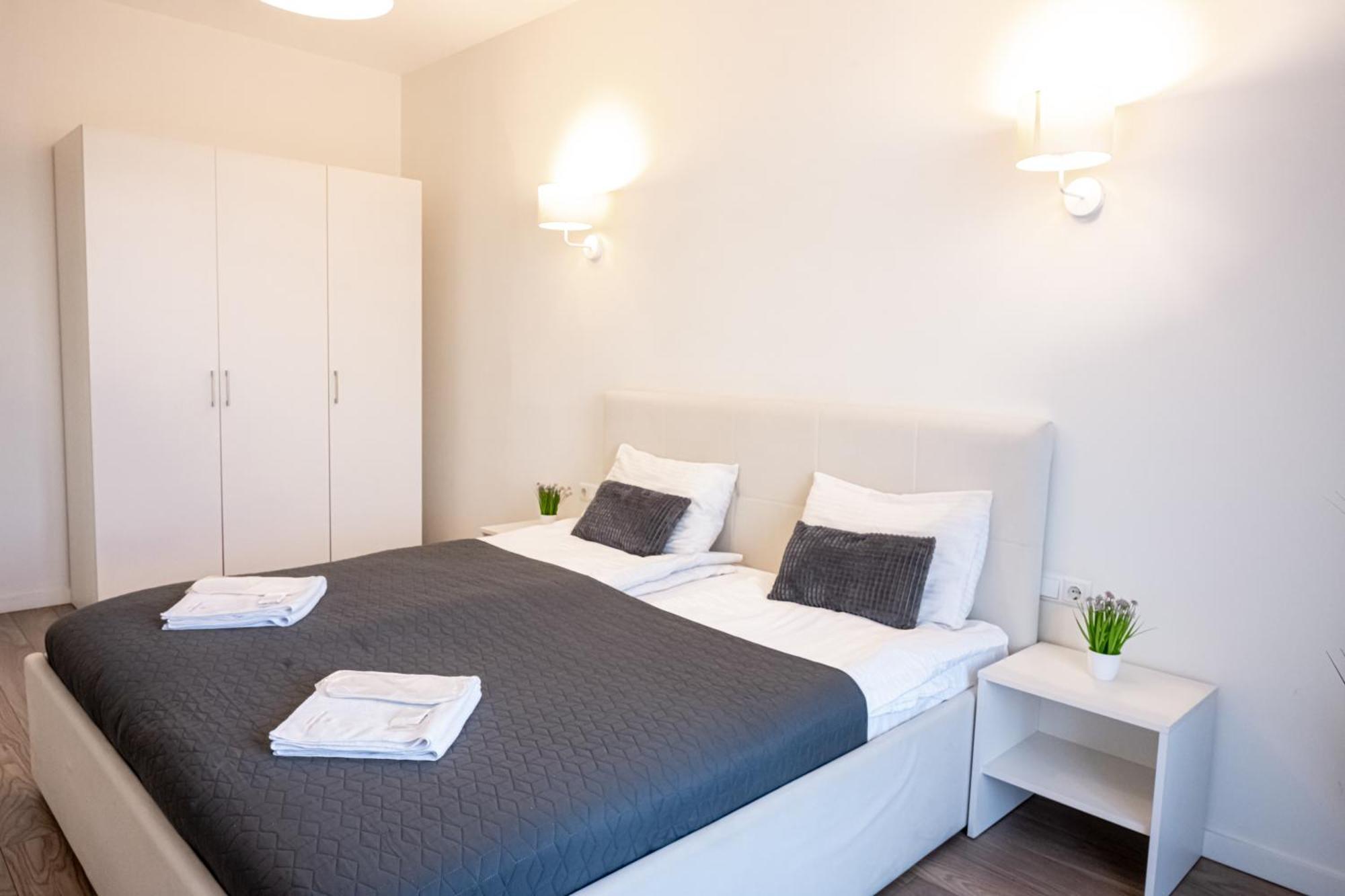 Luxury Apartments “Dream City” Uzhhorod Ngoại thất bức ảnh